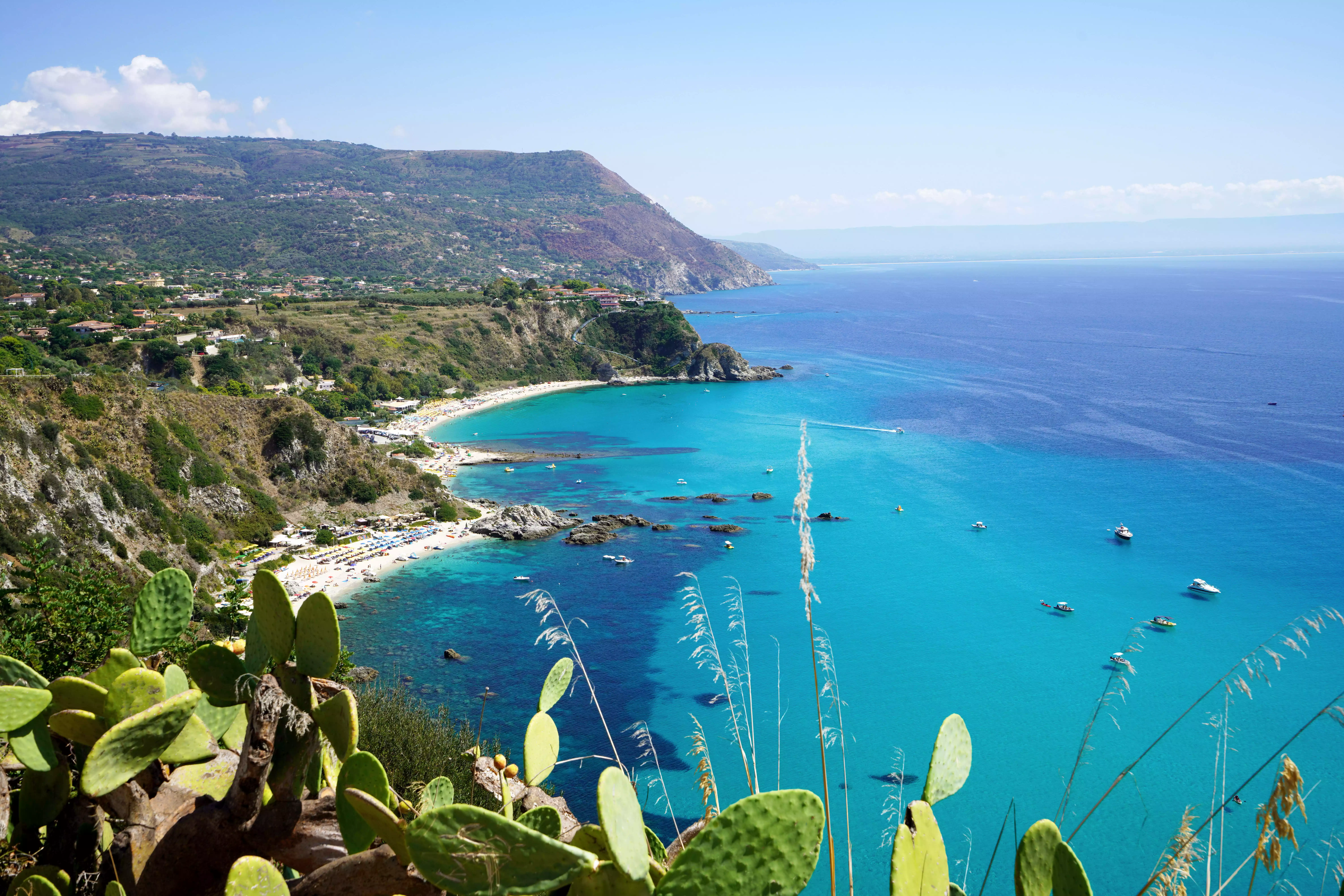 Ricadi, tra spiagge da sogno e tradizioni calabresi: vivi la tua vacanza!