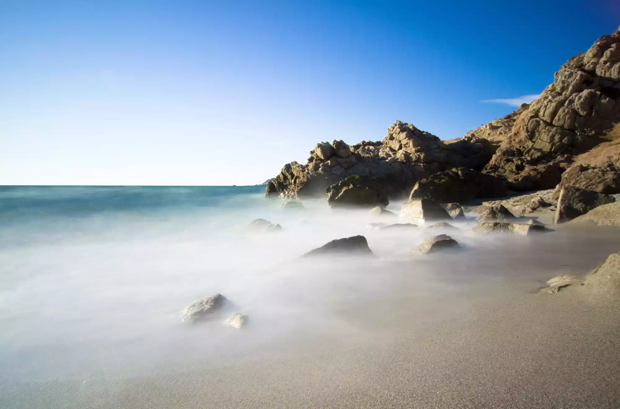 Vista sulla spiaggia Rena Majori a Santa Teresa di Gallura in Sardegna