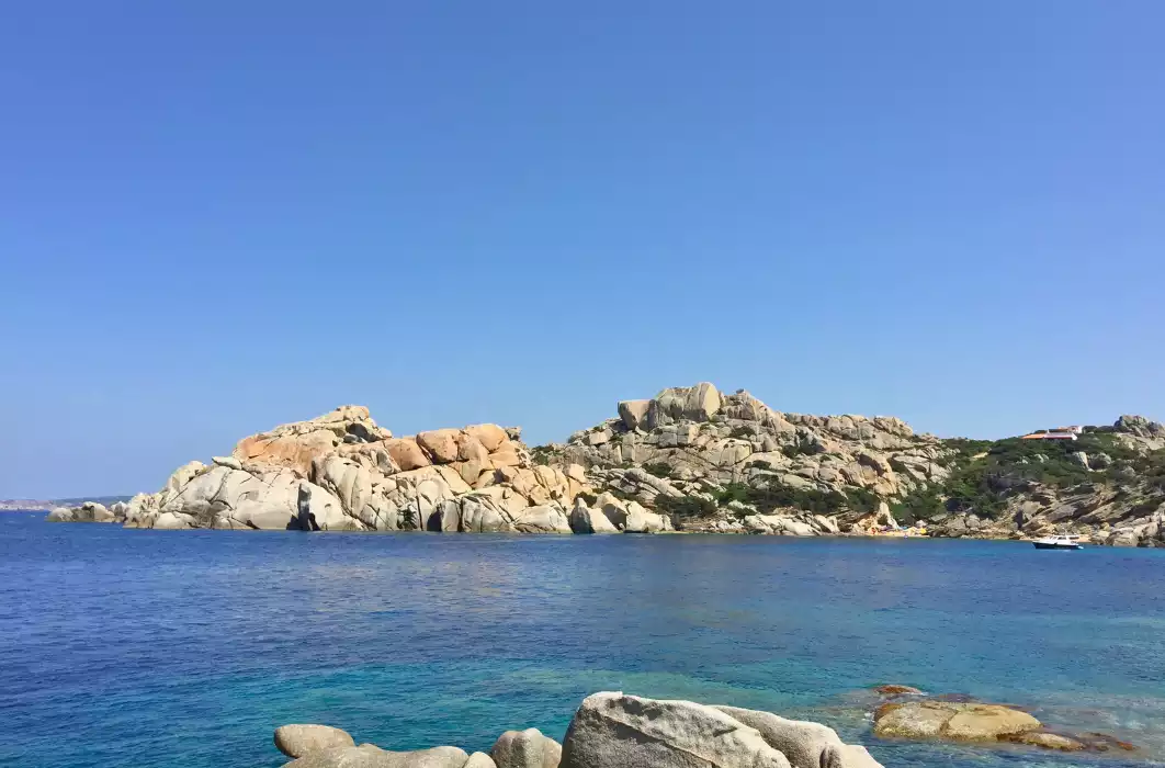 Cala Spinosa – Santa Teresa di Gallura tra le spiagge più belle della Sardegna