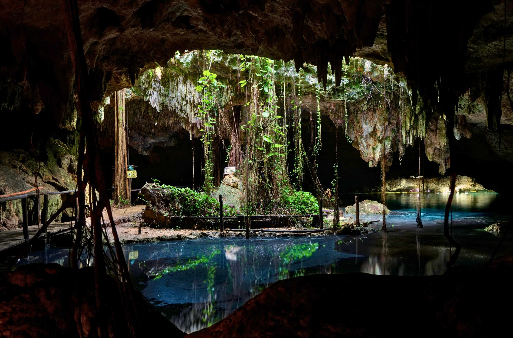 Cenote Chaak Tun - Playa del Carmen