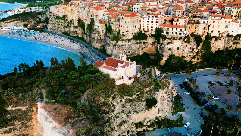 Veduta di Tropea, il borgo dei borghi sulla Costa degli Dei