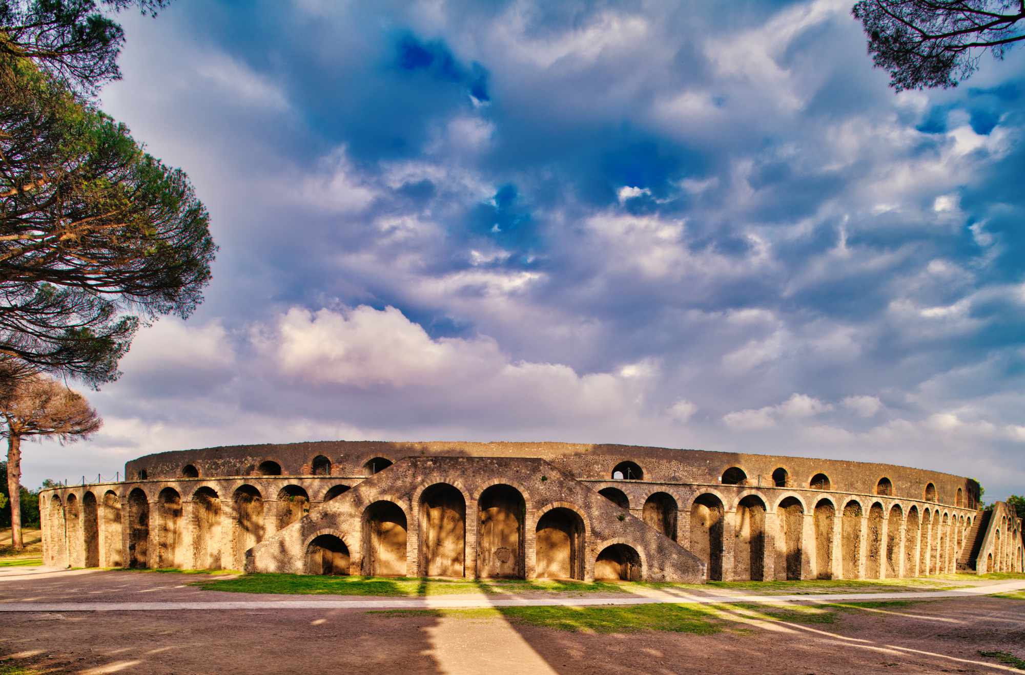 anfiteatro di pomepi