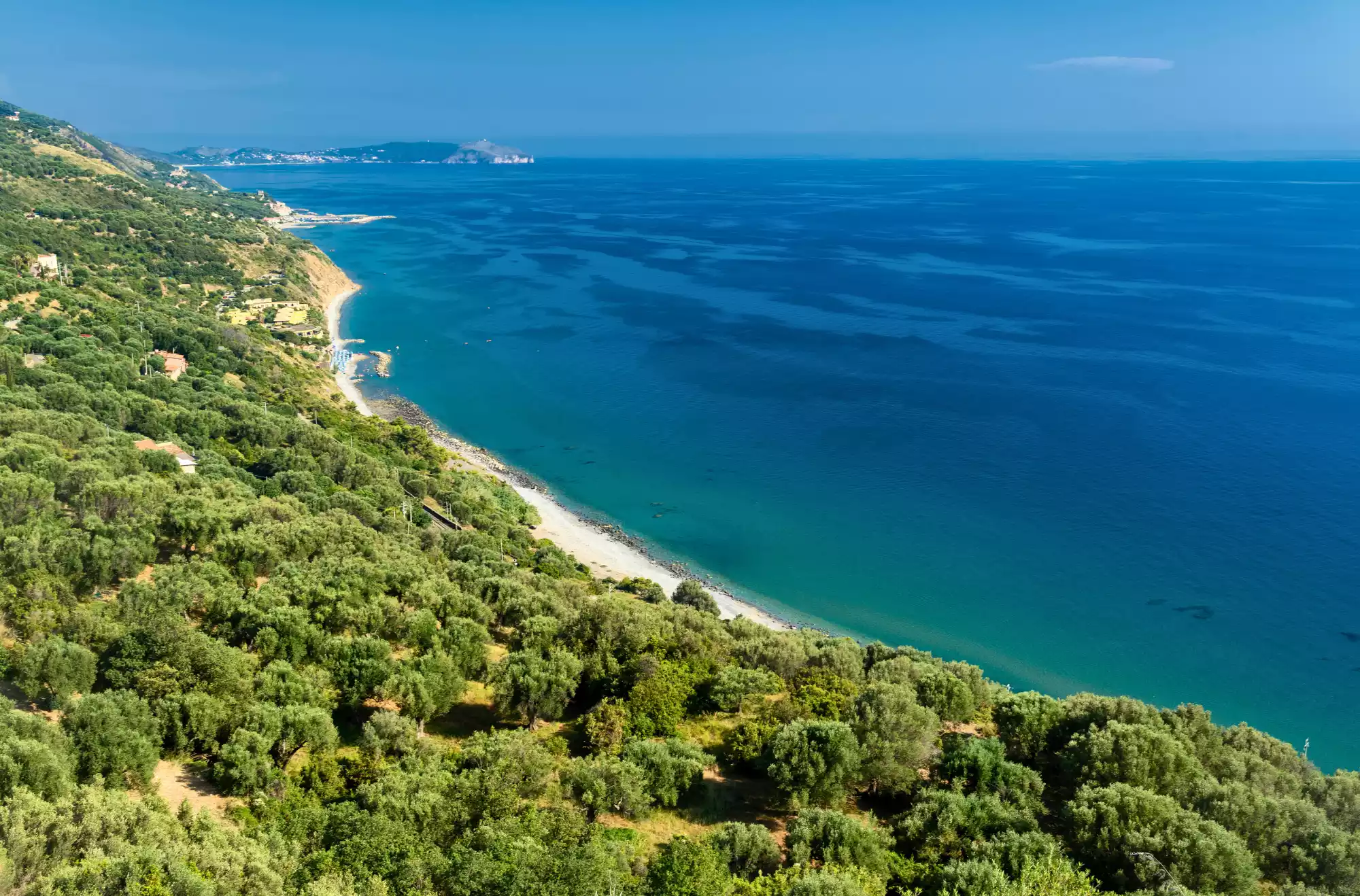 Vista panoramica sulla costa del Cilento e sulla spiaggia di Ascea Marina