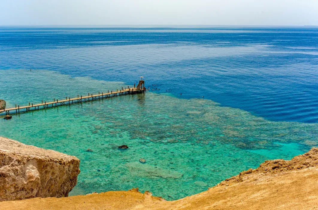 Mare e barriera corallina a Ras Um Sid, Sharm el Sheikh
