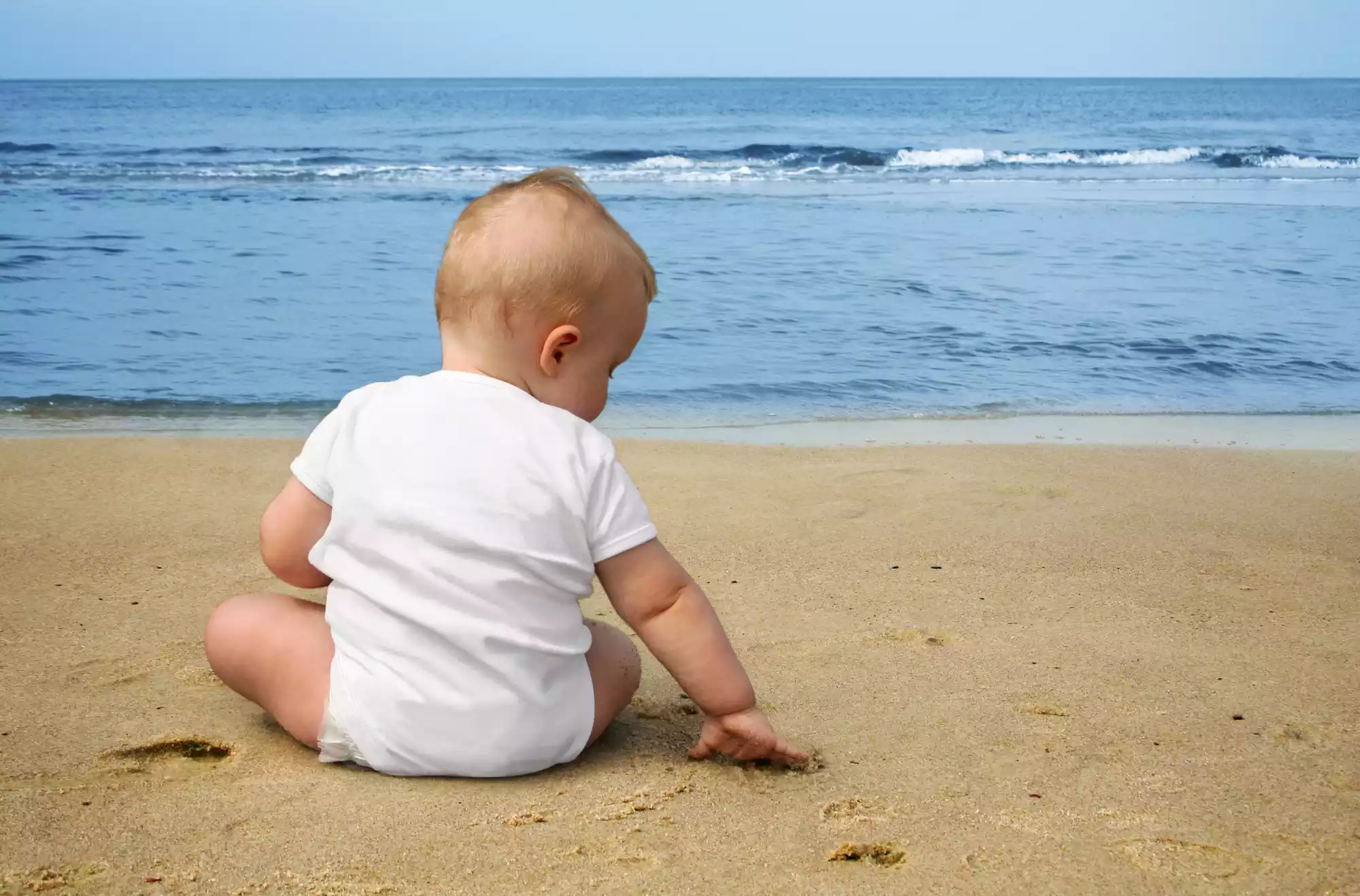 bambino in spiaggia
