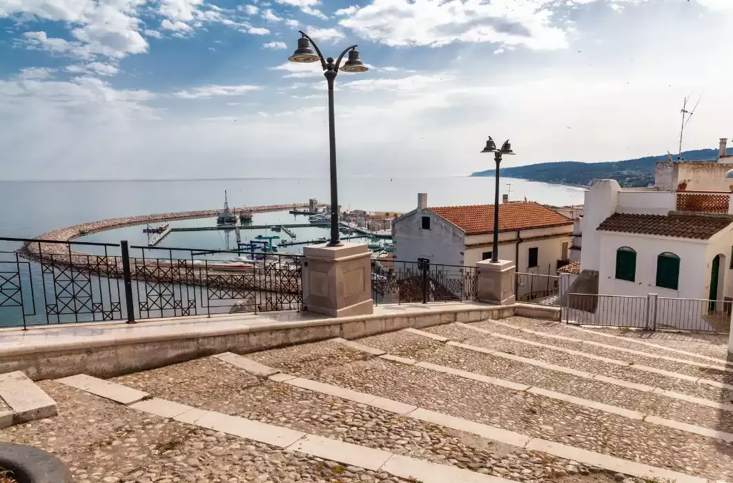 Rodi Garganico e la costa del Gargano