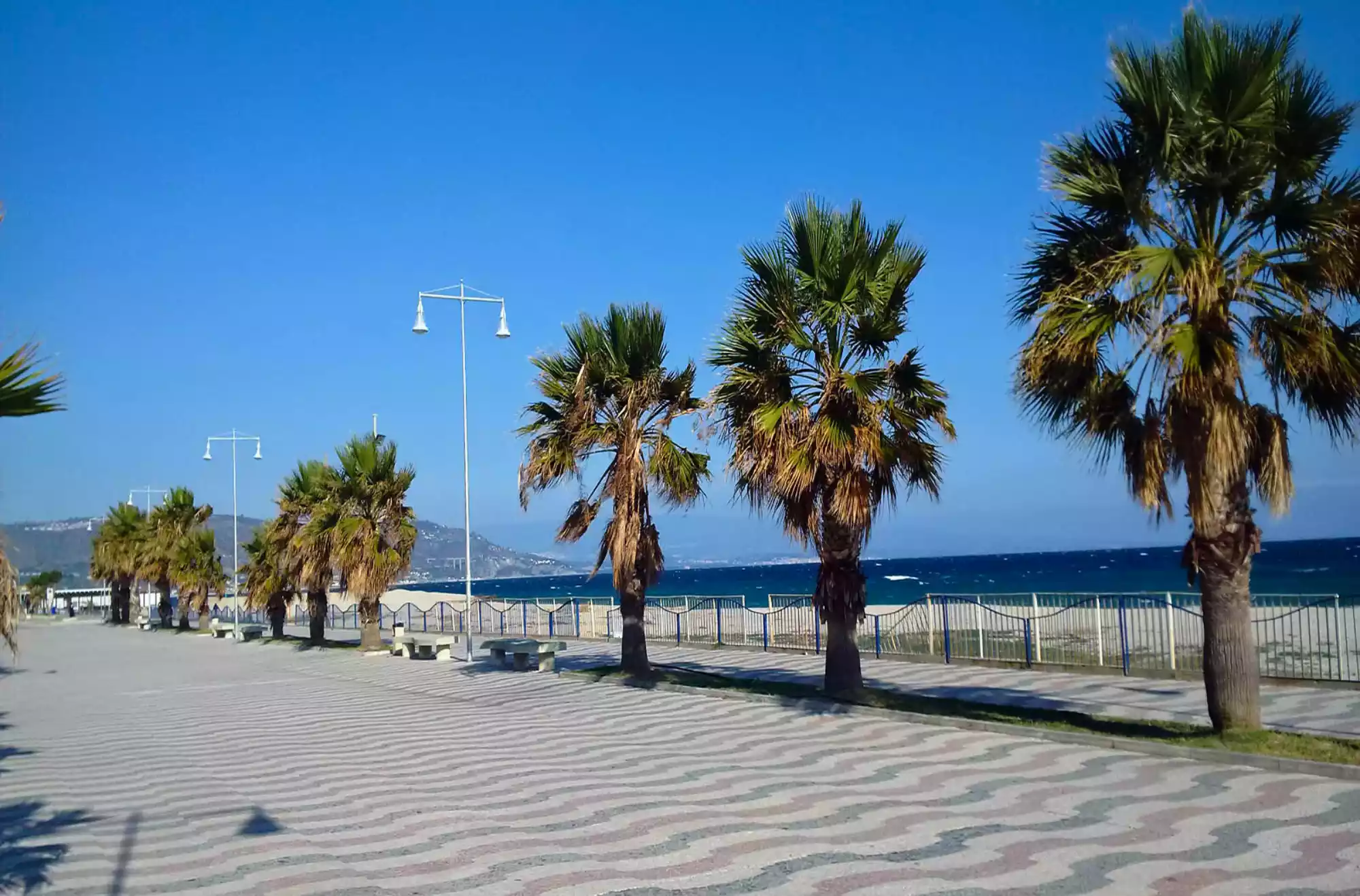 Il lungomare di Soverato in Calabria