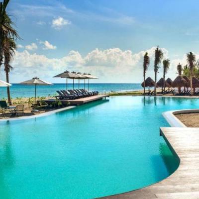 Ocean Riviera Paradise