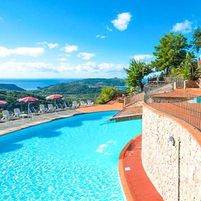 Pietre Rosse Hotel Club