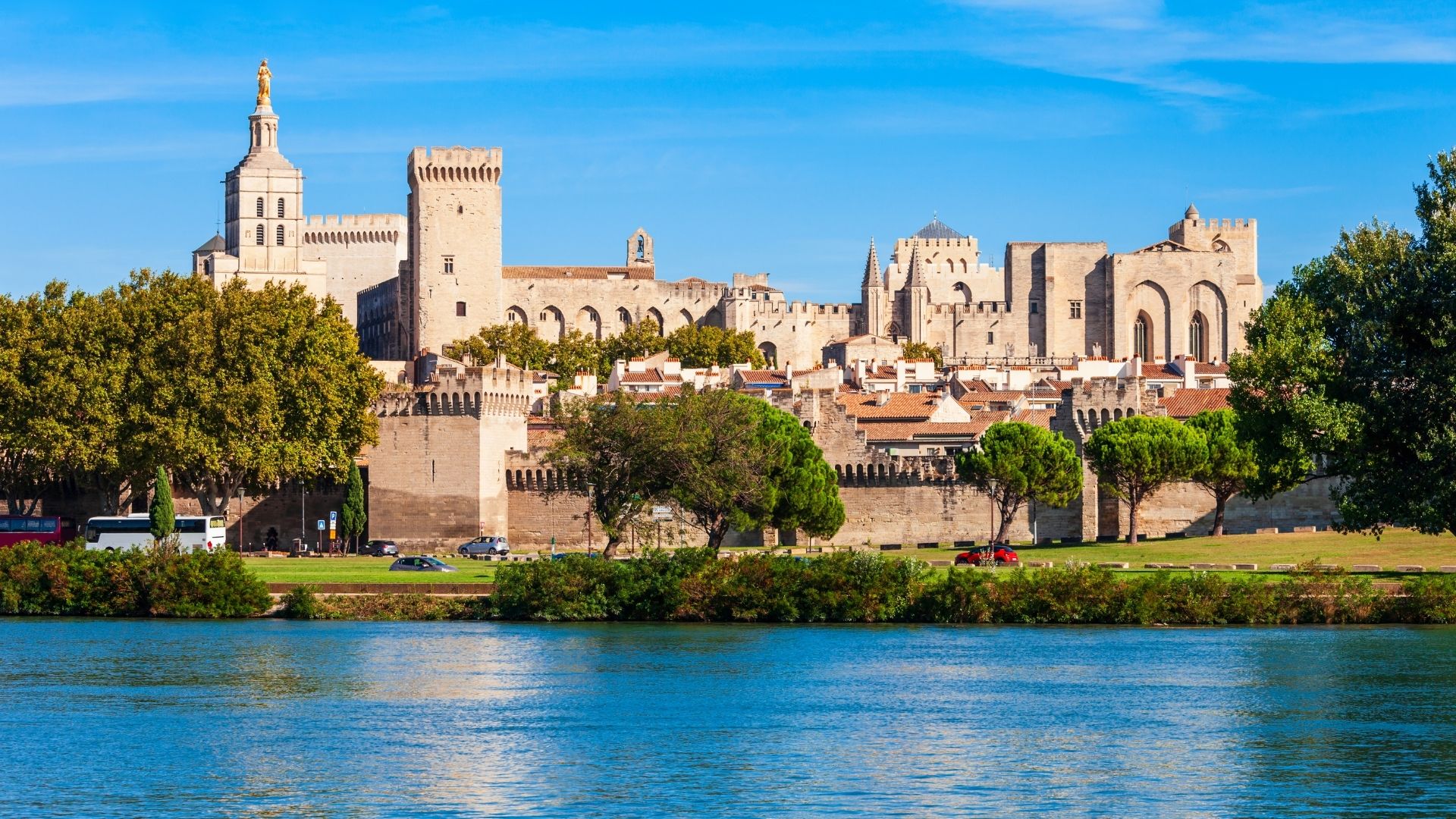 Tour Camargue Provenza e Costa Azzurra con Volo