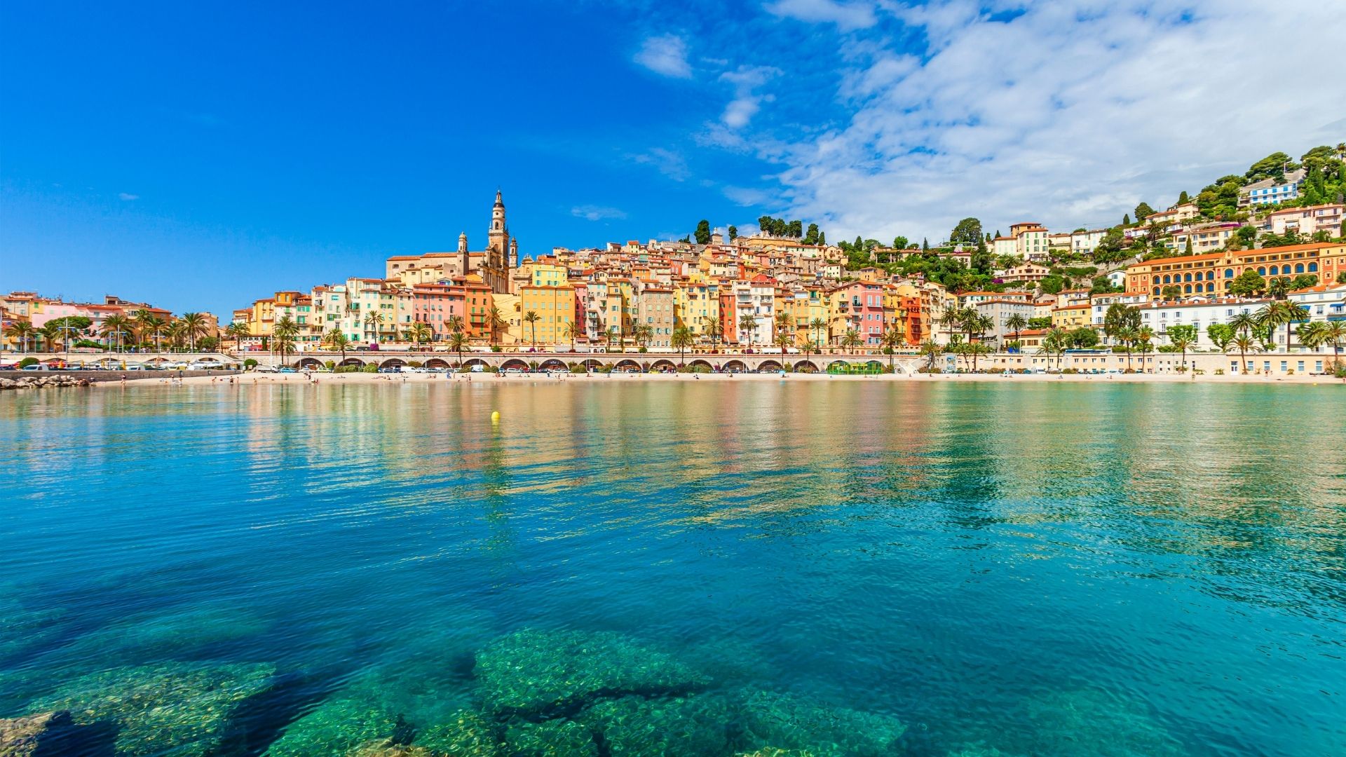 Tour Costa Azzurra, profumo di mare e di fiori con Pullman da Milano