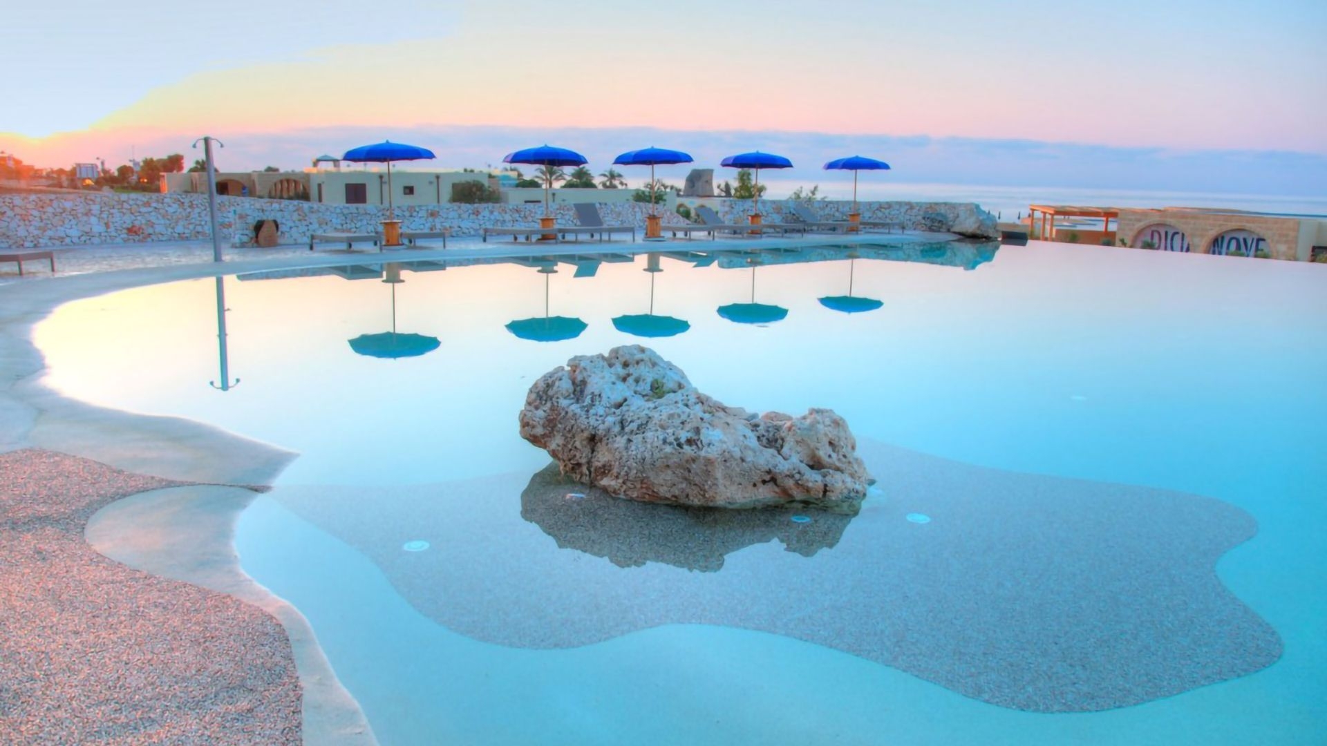 GH 19 Resort
