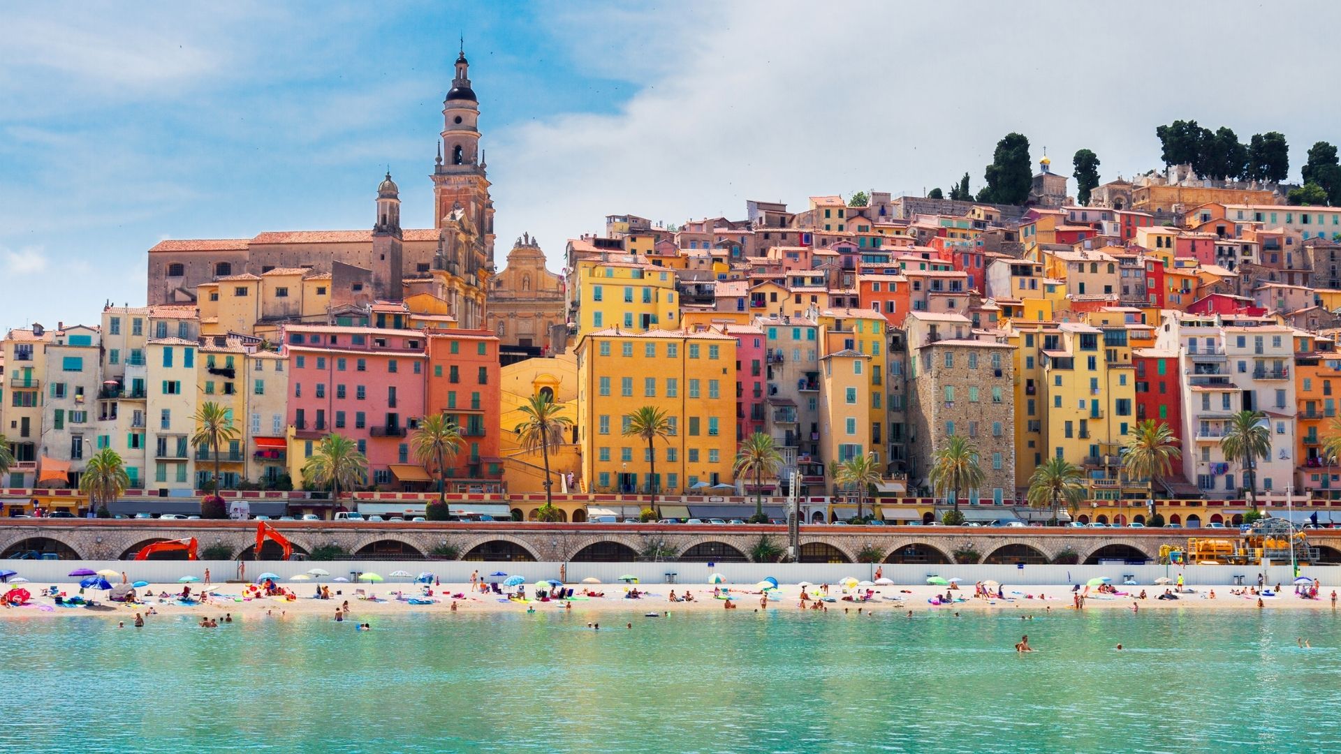 Tour Costa Azzurra, profumo di mare e di fiori con Pullman da Milano