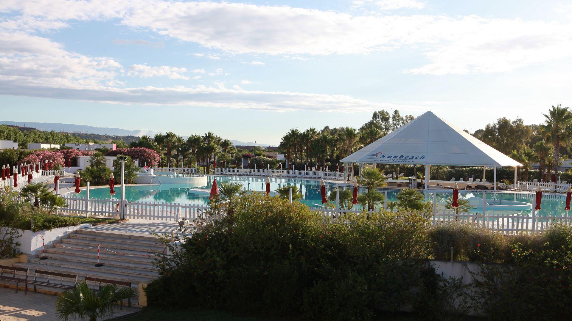 Club Esse Sunbeach