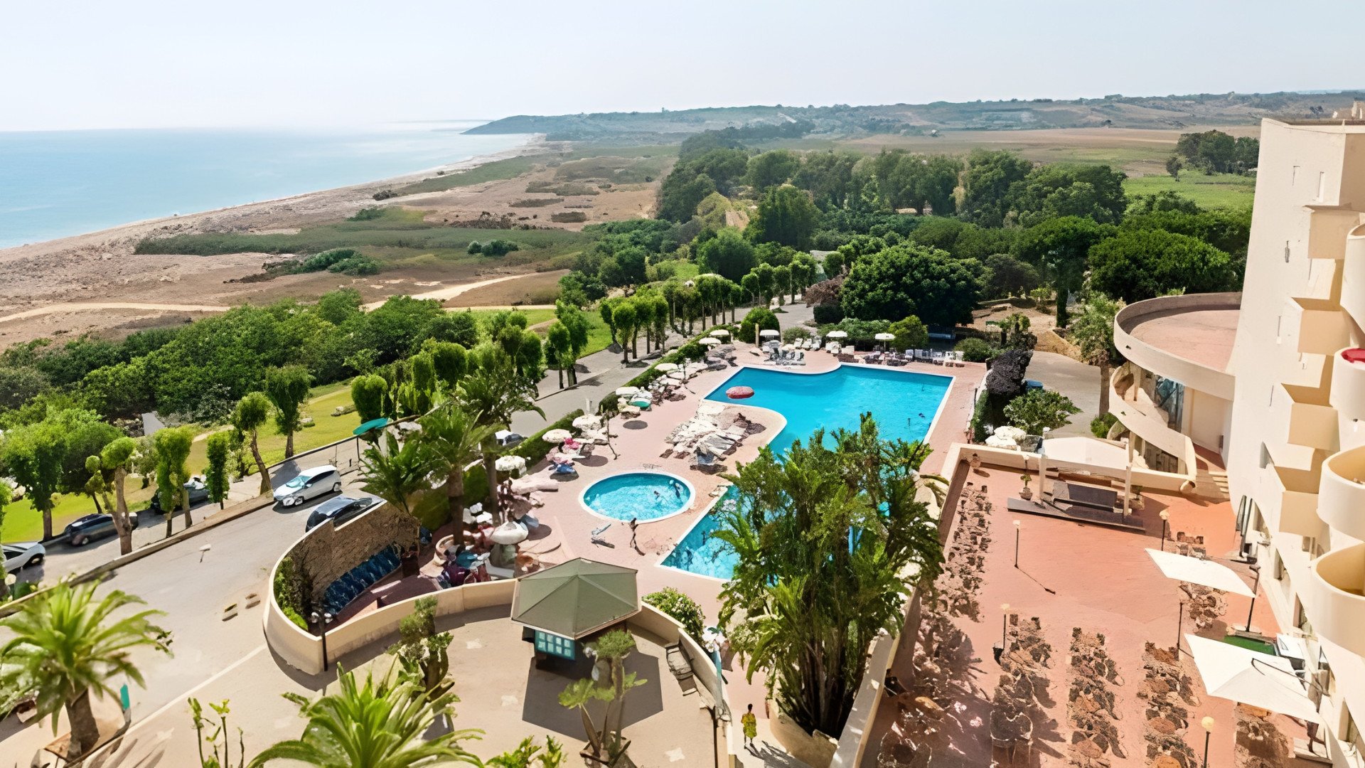 Paradise Beach Resort
