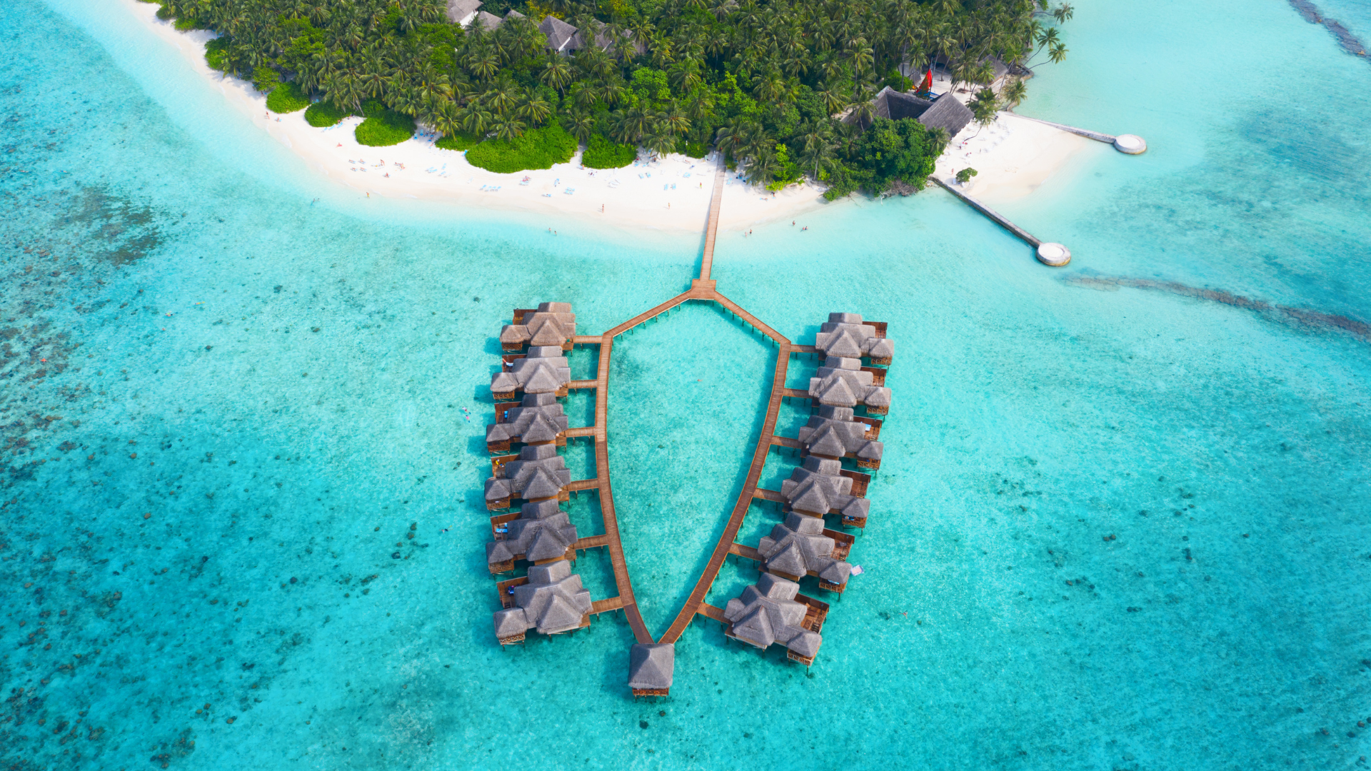 Combinato Dubai Maldive - Centara Mirage Beach Resort & Embudu Village Resort