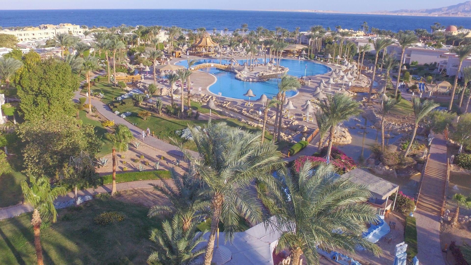 Parrotel Beach Resort