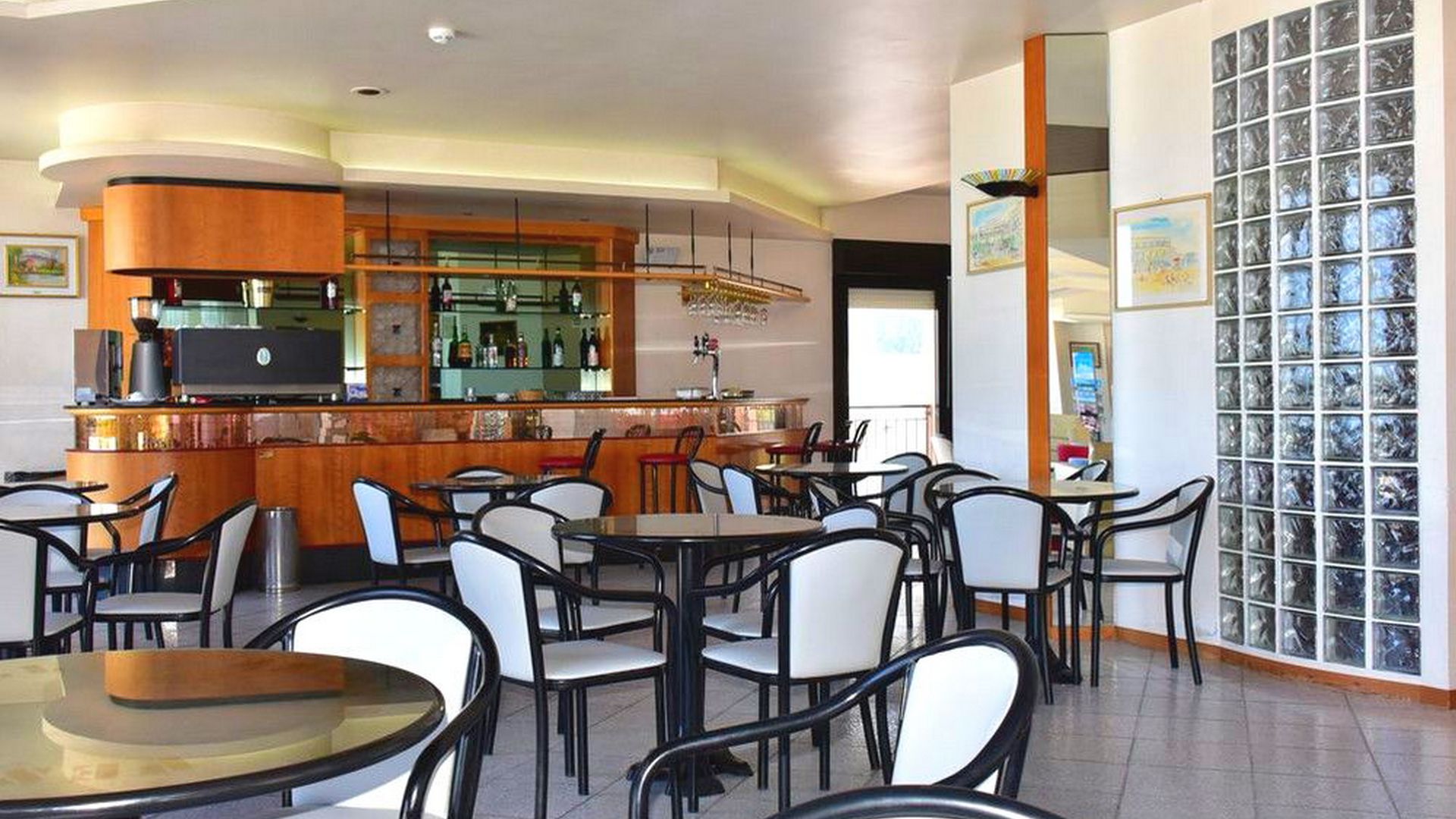 Astoria Hotel