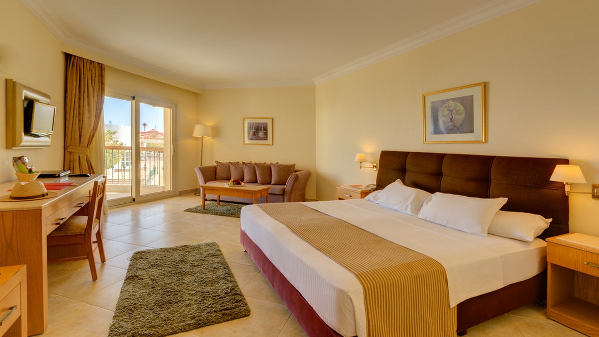 Aurora Oriental Resort