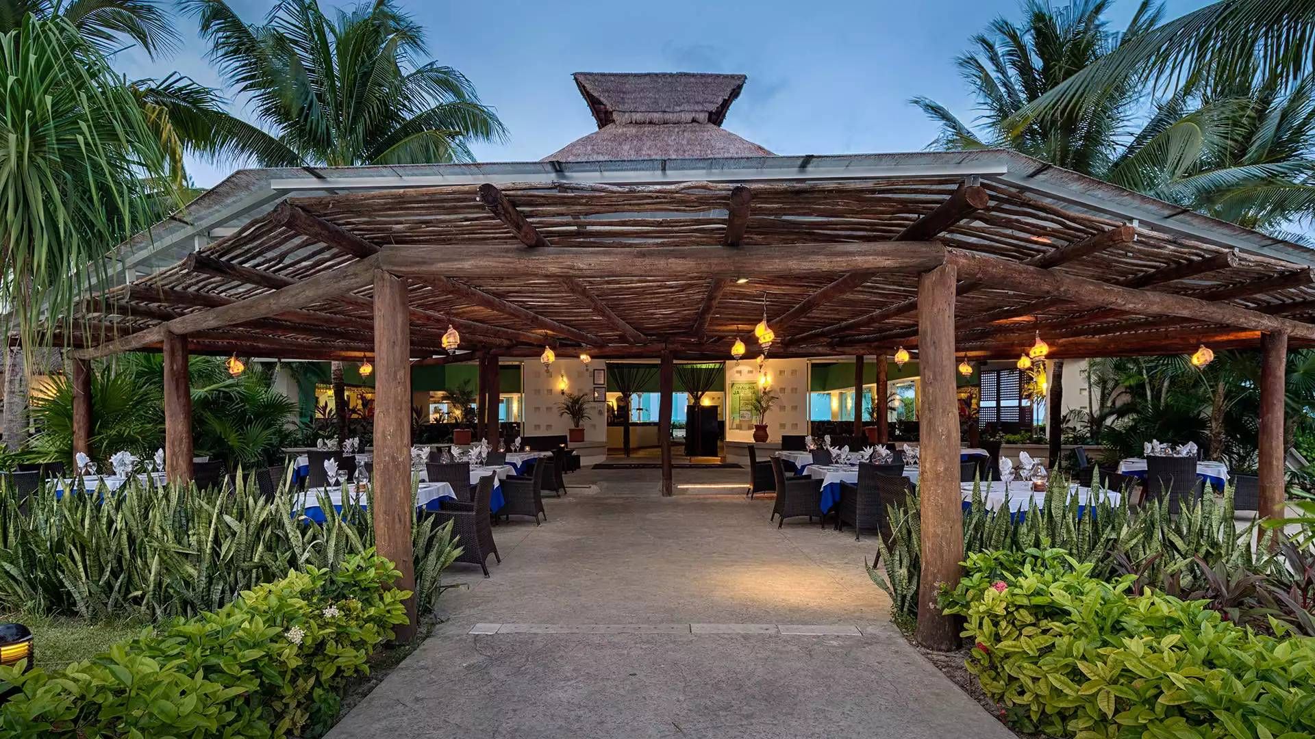 Club Coralia BlueBay Grand Esmeralda
