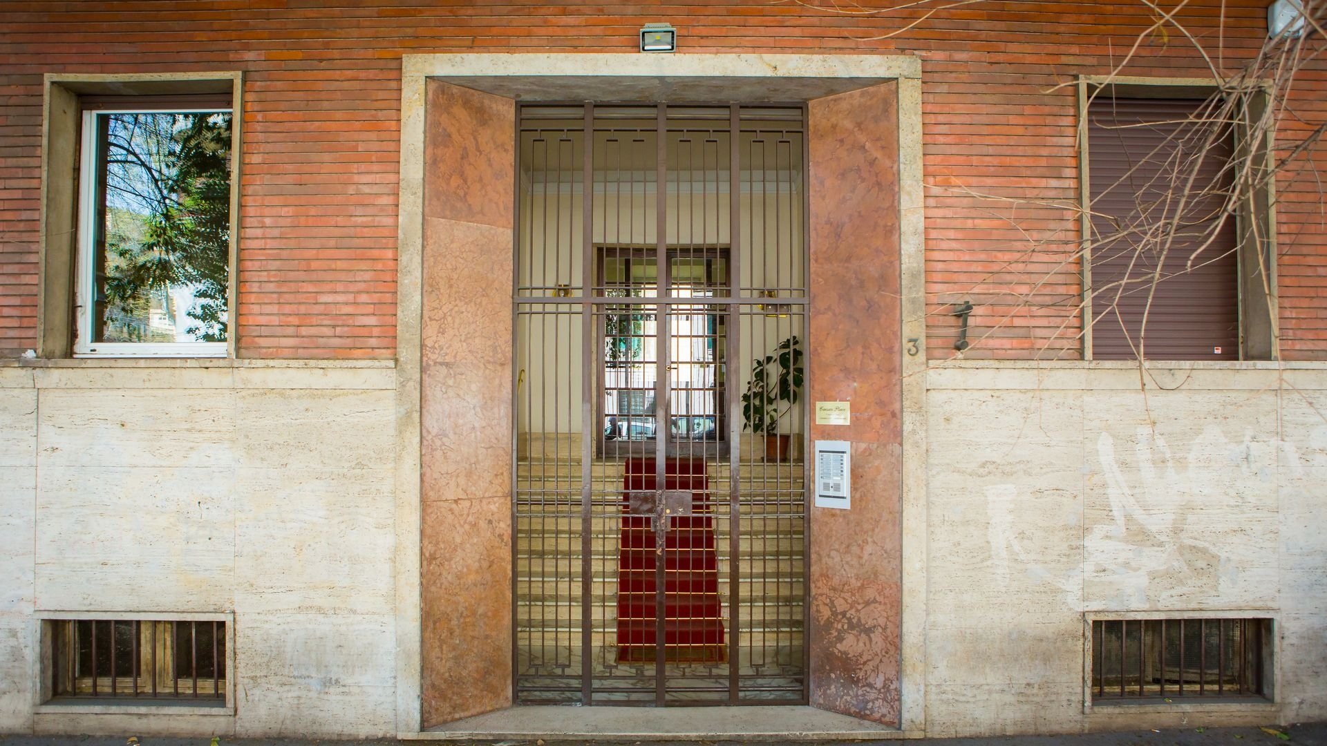 Caesar Place Roma