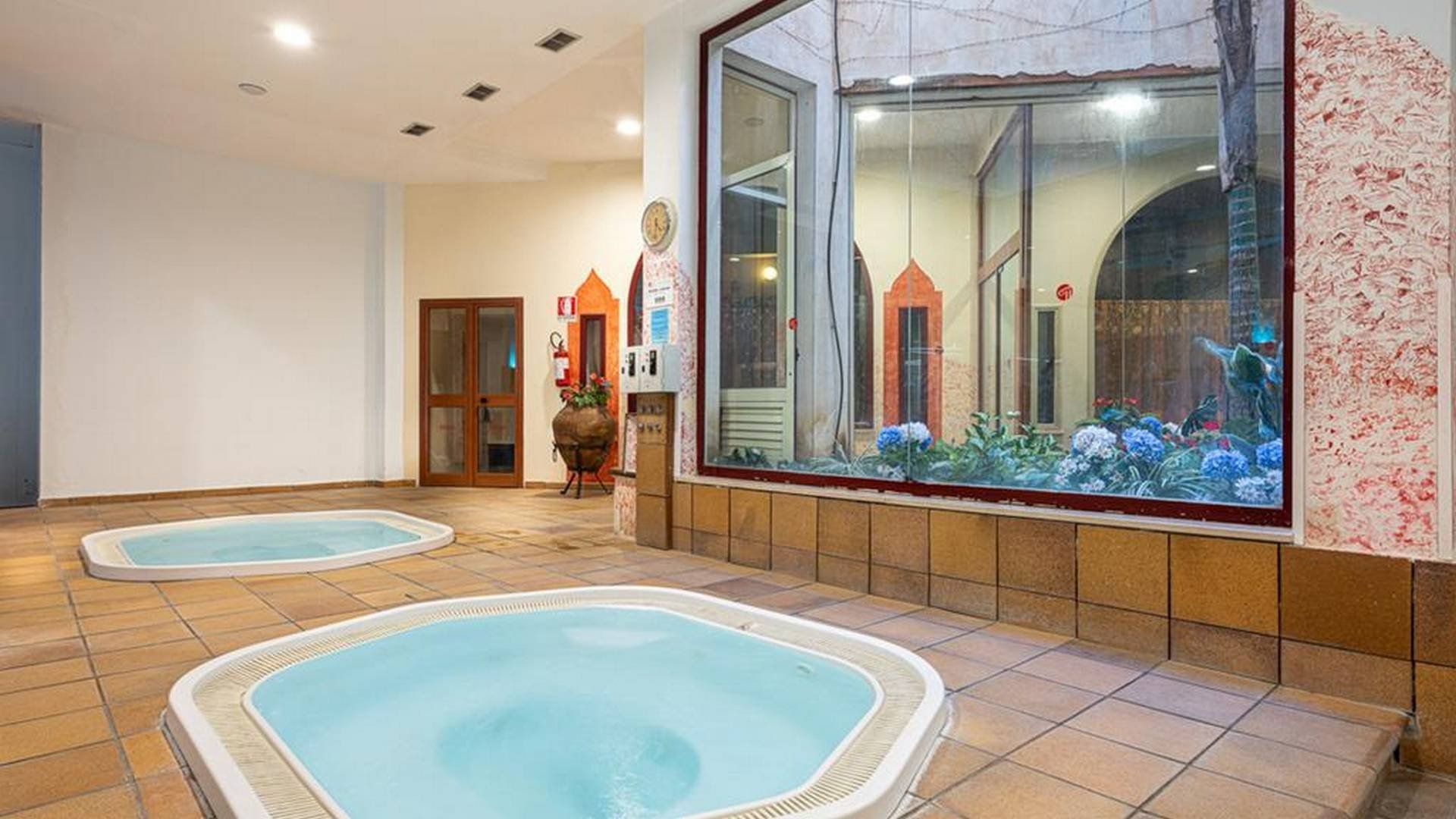 Hotel Antares