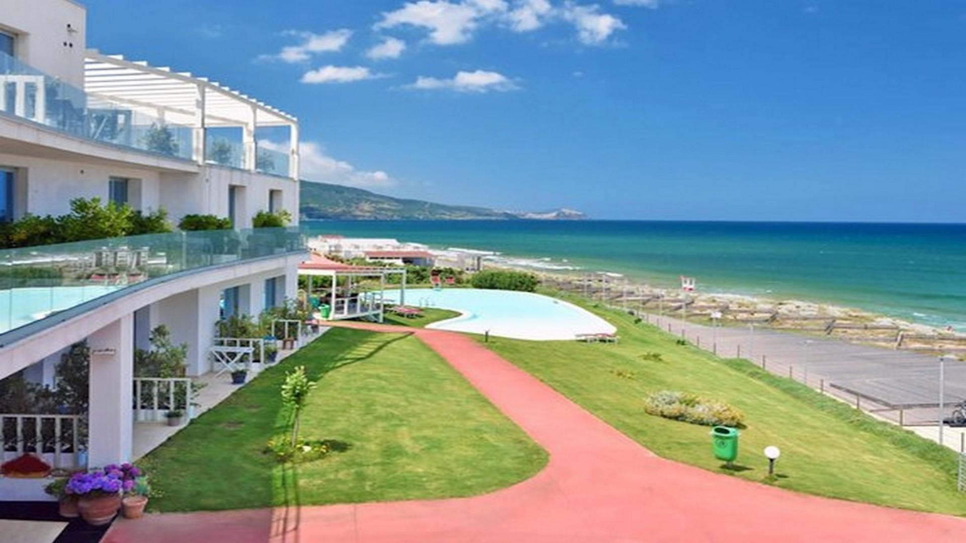 Hotel Resort Casteldoria Mare