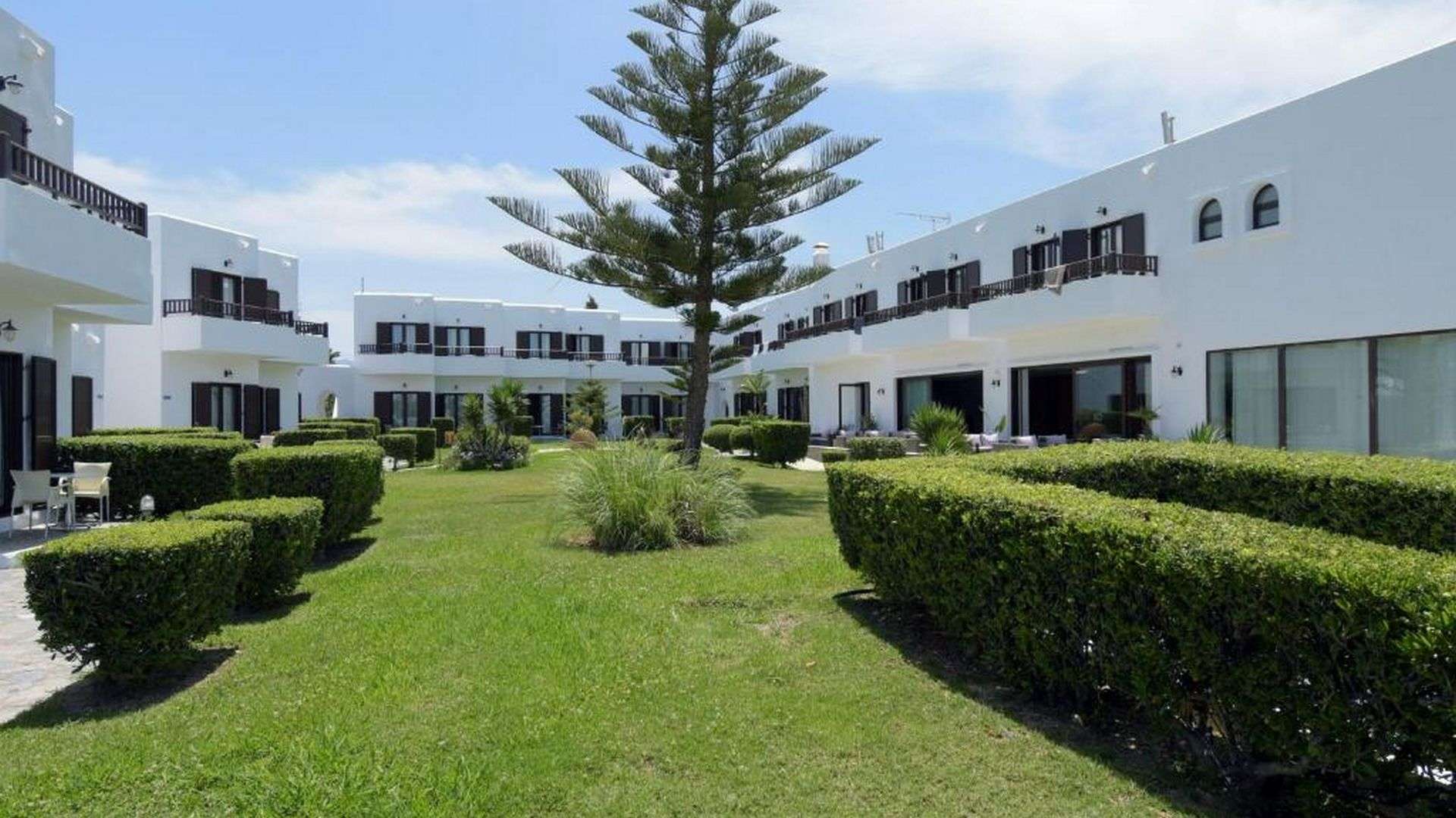 Hotel Geraniotis