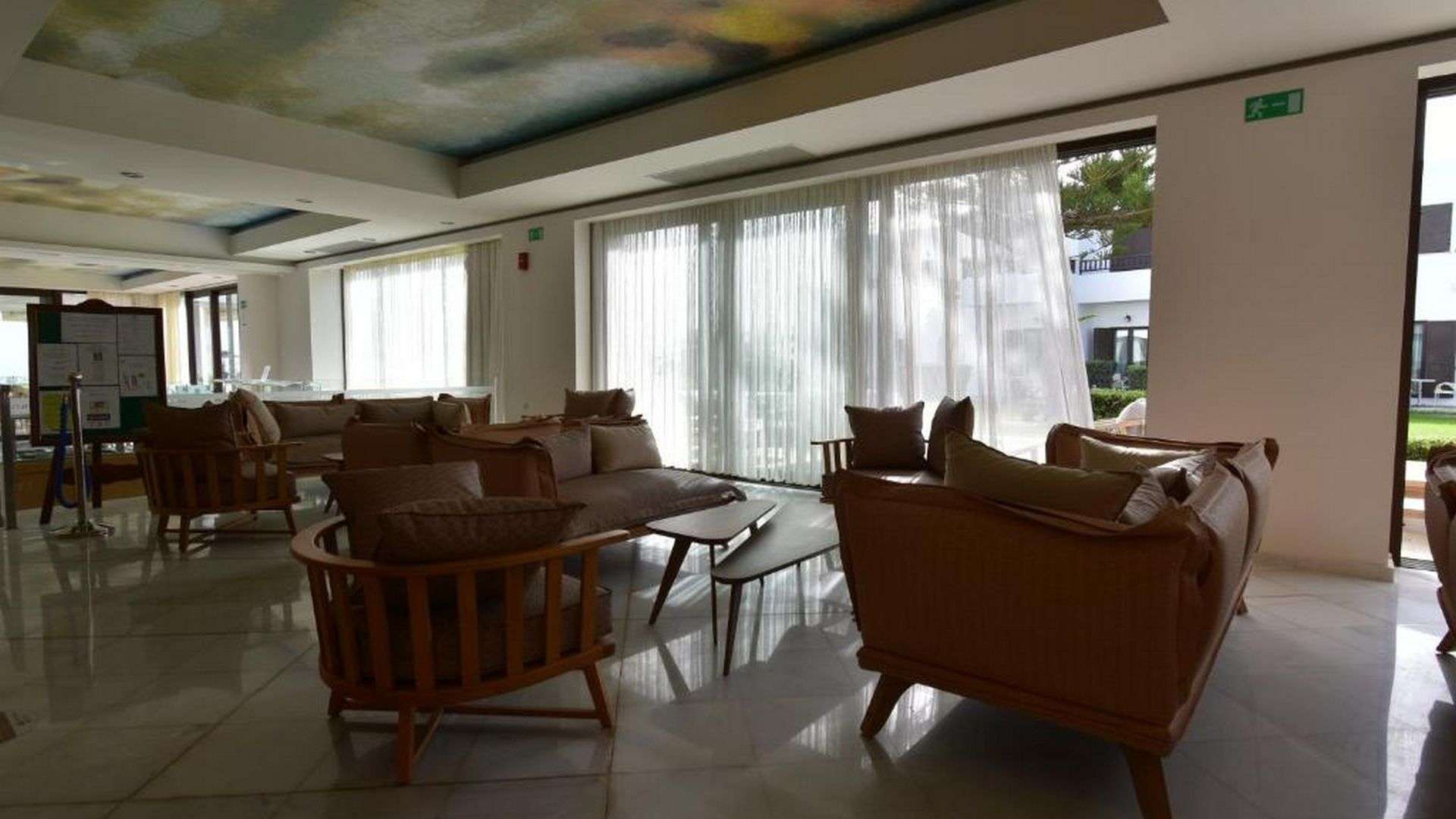 Hotel Geraniotis