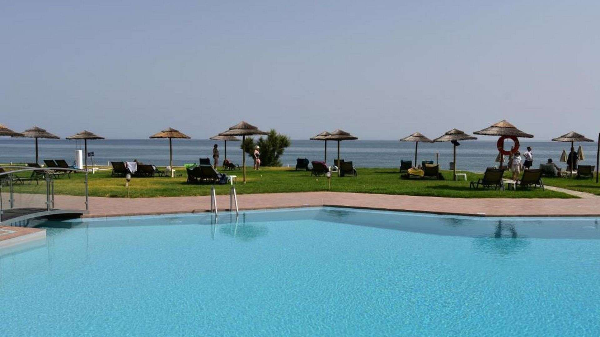 Hotel Geraniotis