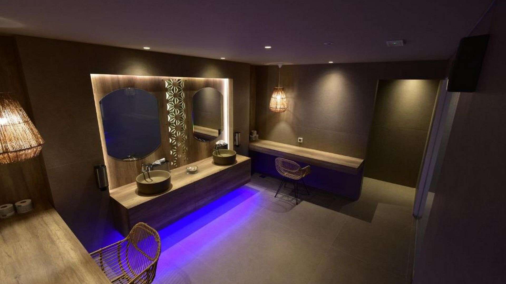 Hotel Geraniotis