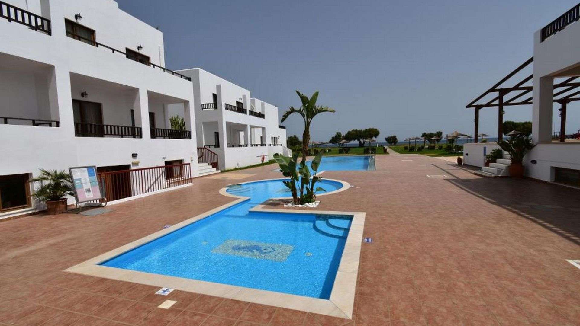 Hotel Geraniotis