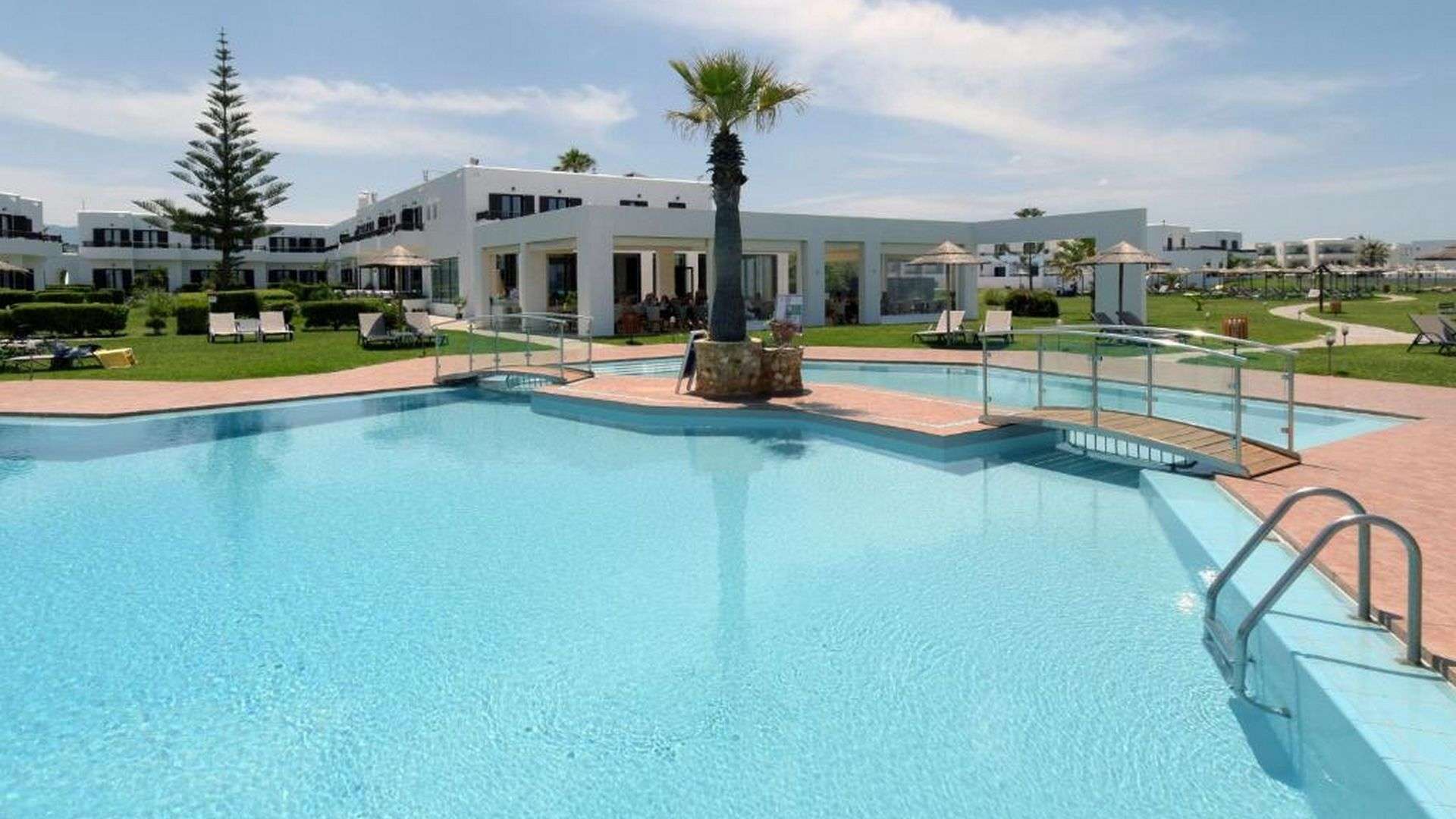 Hotel Geraniotis