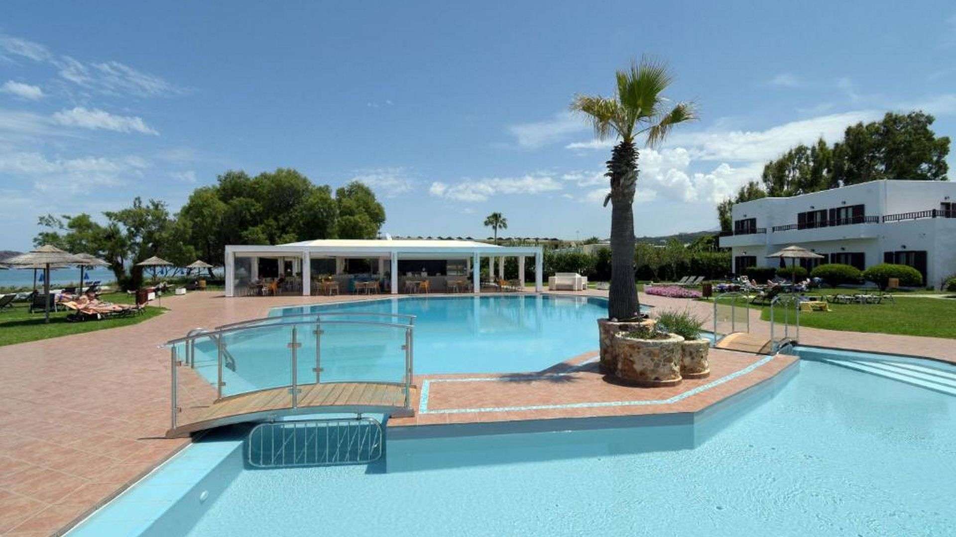 Hotel Geraniotis