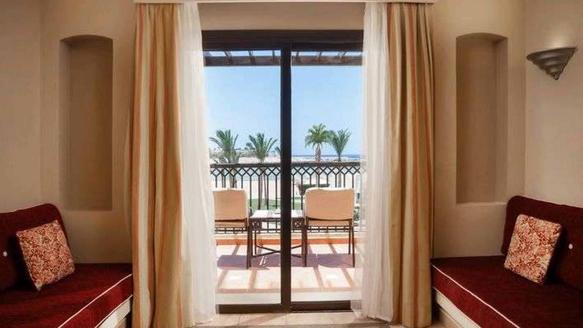 Jaz Solaya Resort