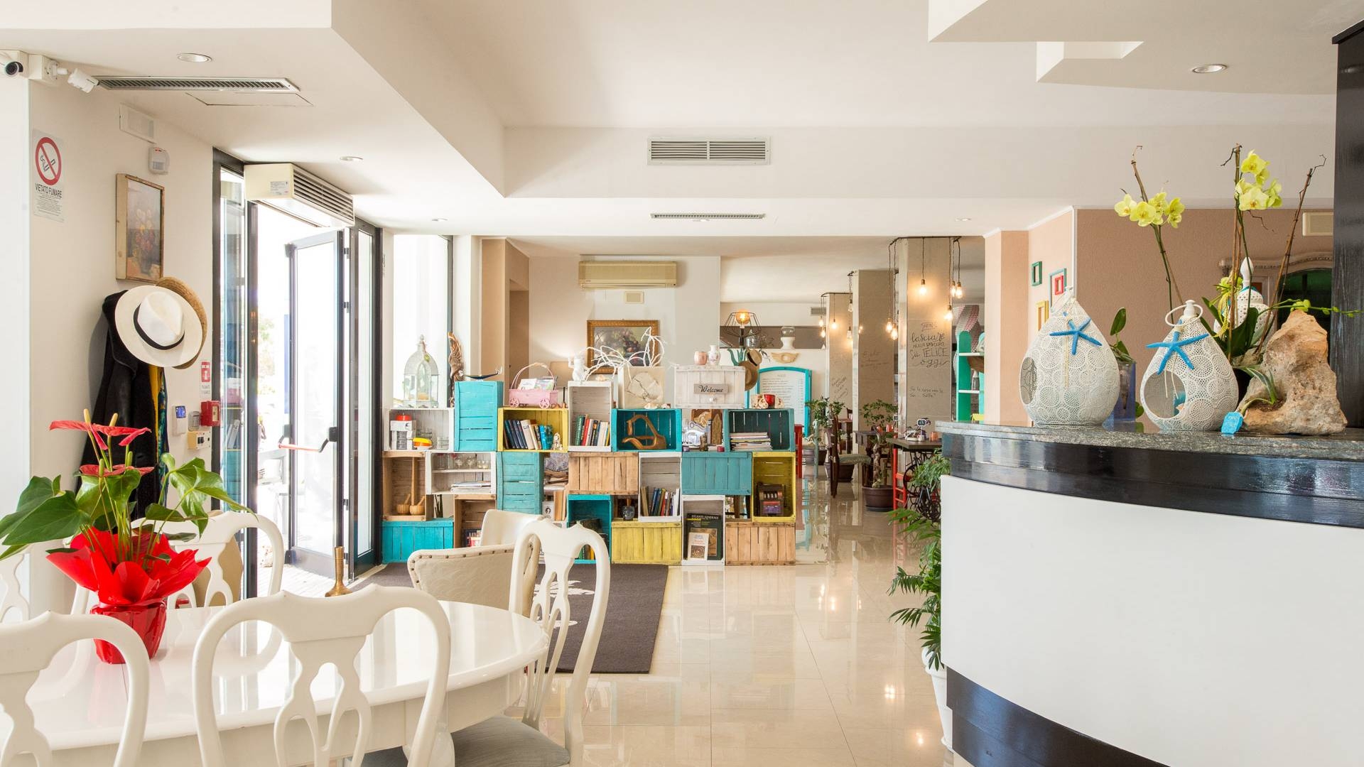 Lamanna's Hotel