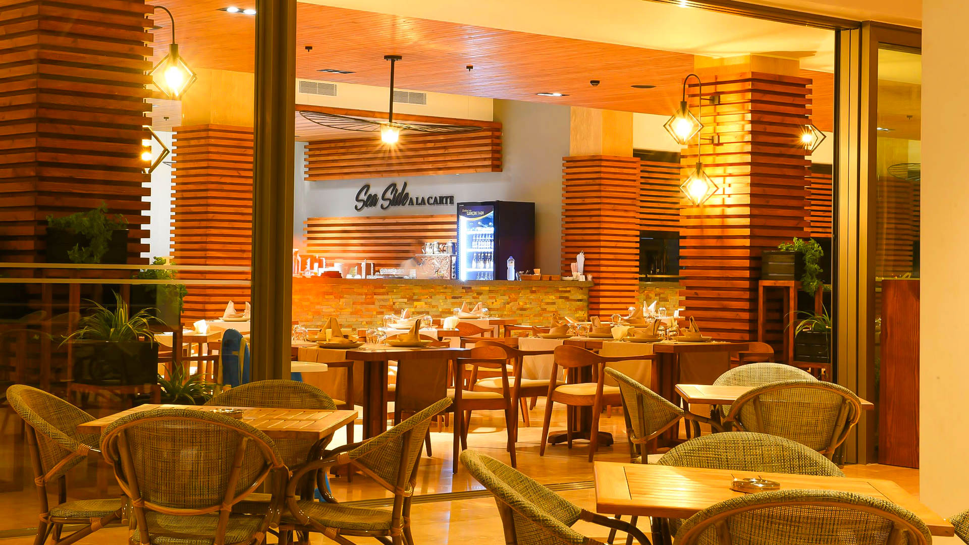Acapulco Resort & Spa