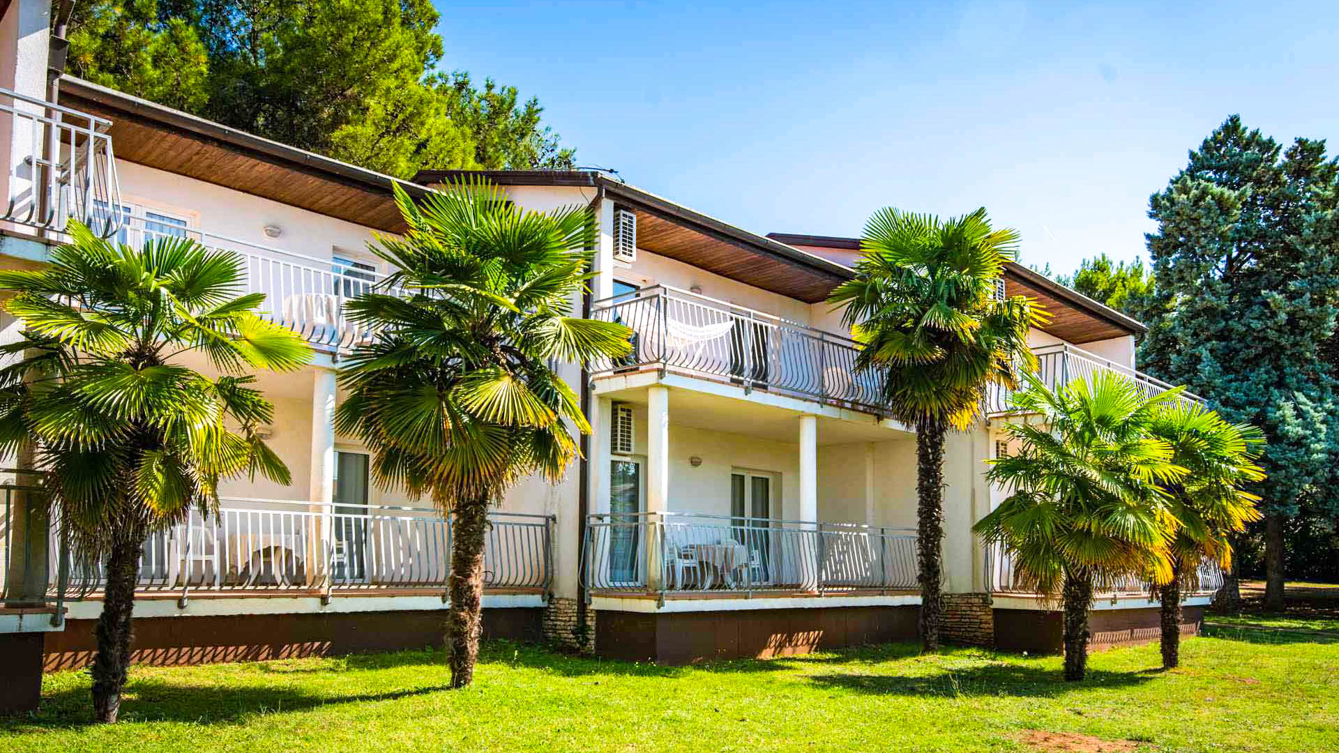 Ai Pini Resort