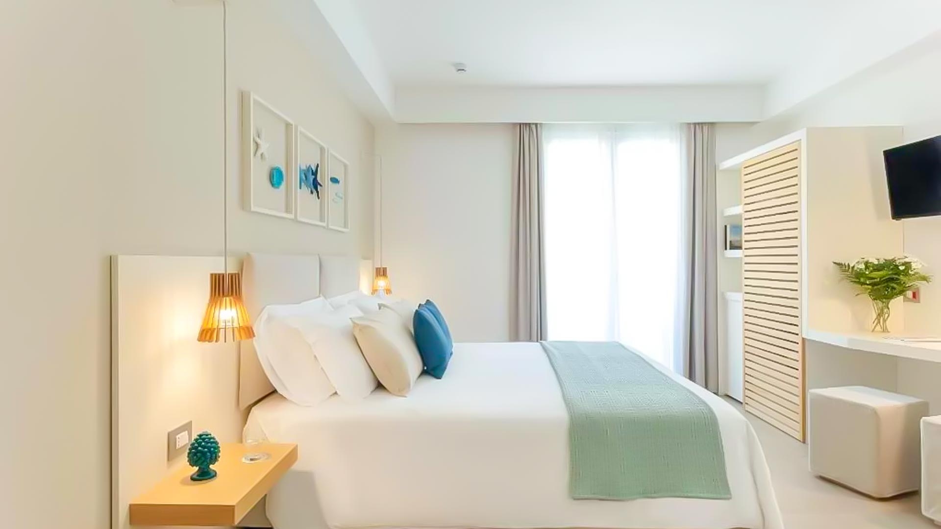 Albatros Beach Hotel