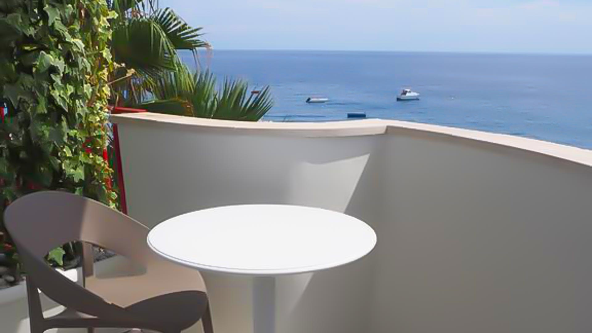 Albatros Beach Hotel