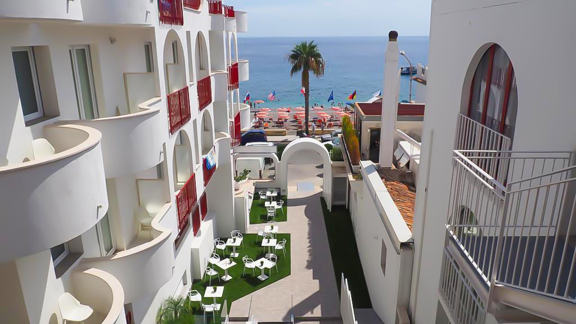 Albatros Beach Hotel