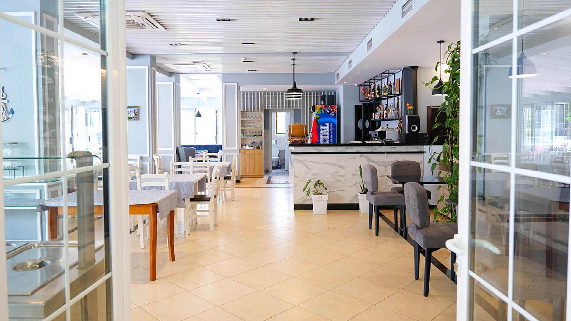 Hotel Alpha