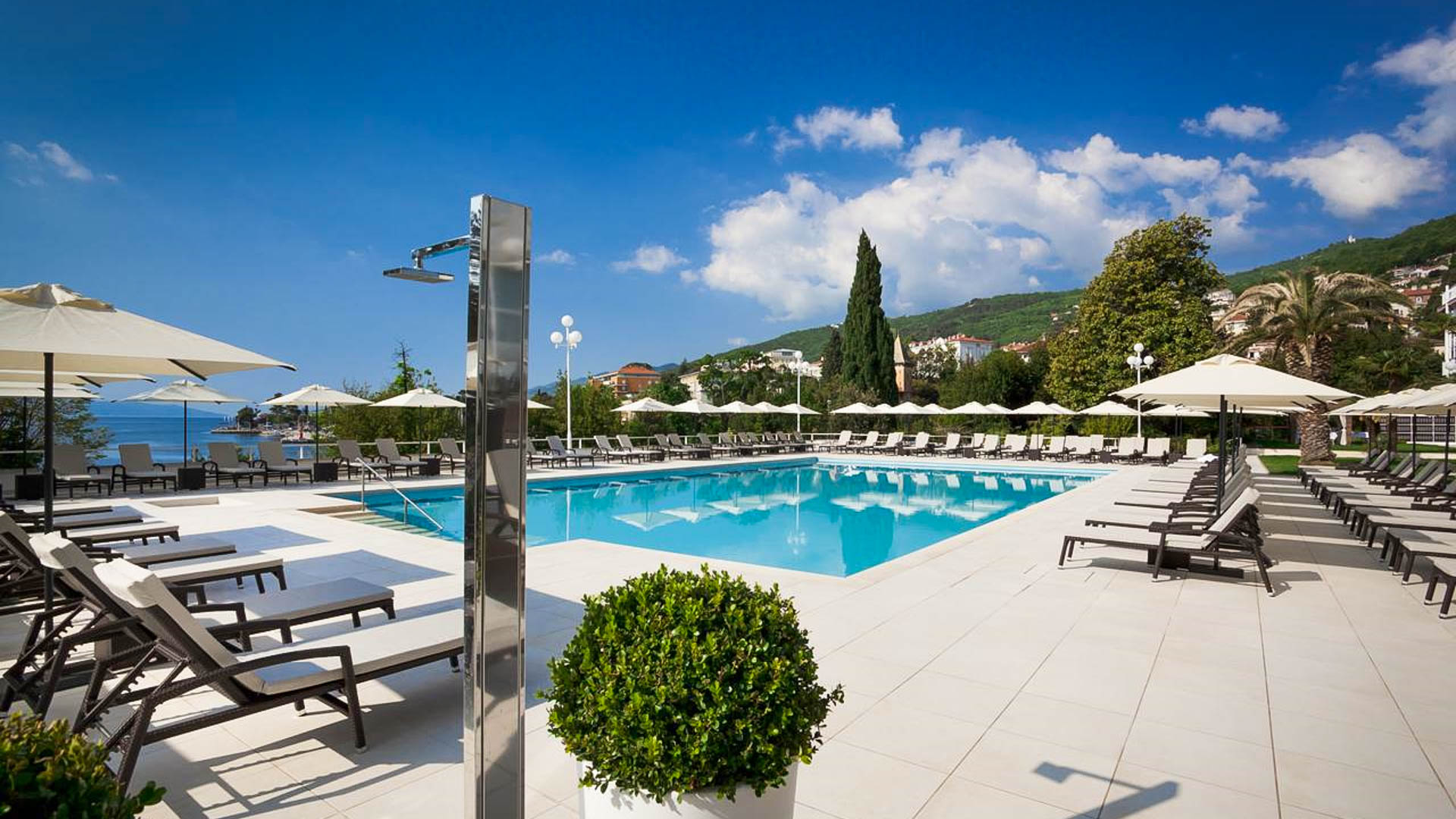 Hotel Ambasador
