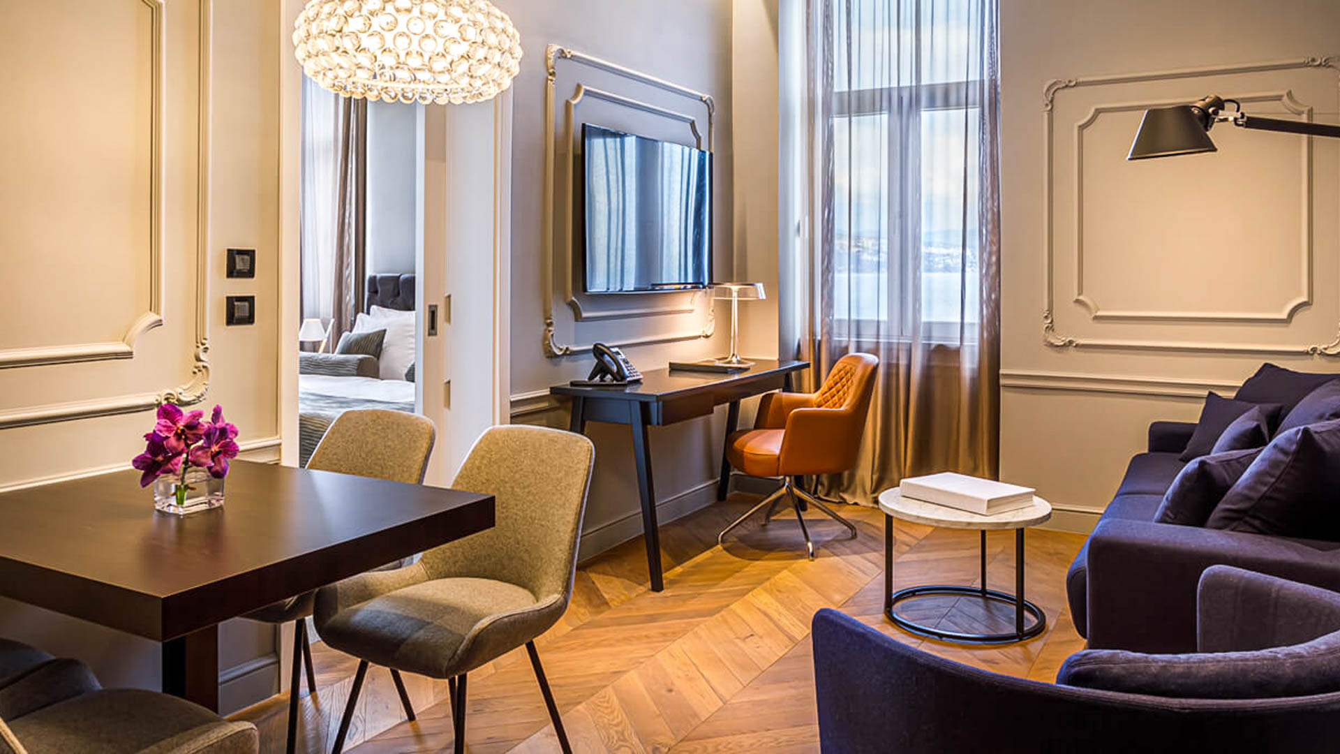 Hotel Ambasador