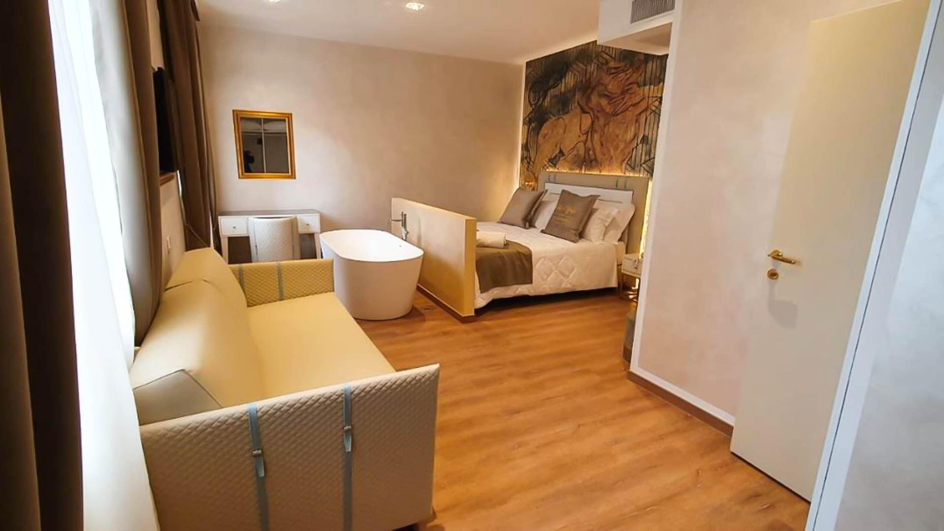 Amsterdam Suite Hotel