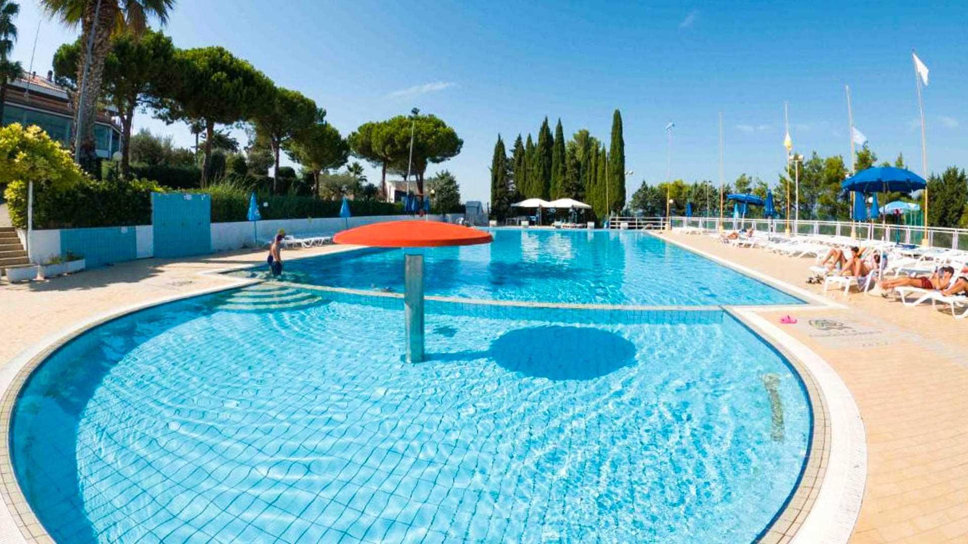 Apulia Hotel Silvi Marina
