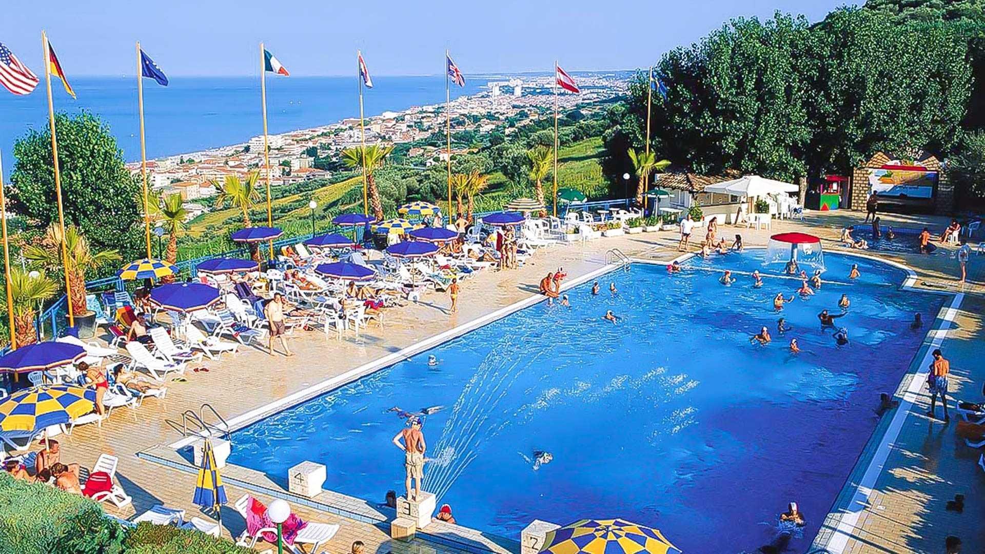 Apulia Hotel Silvi Marina