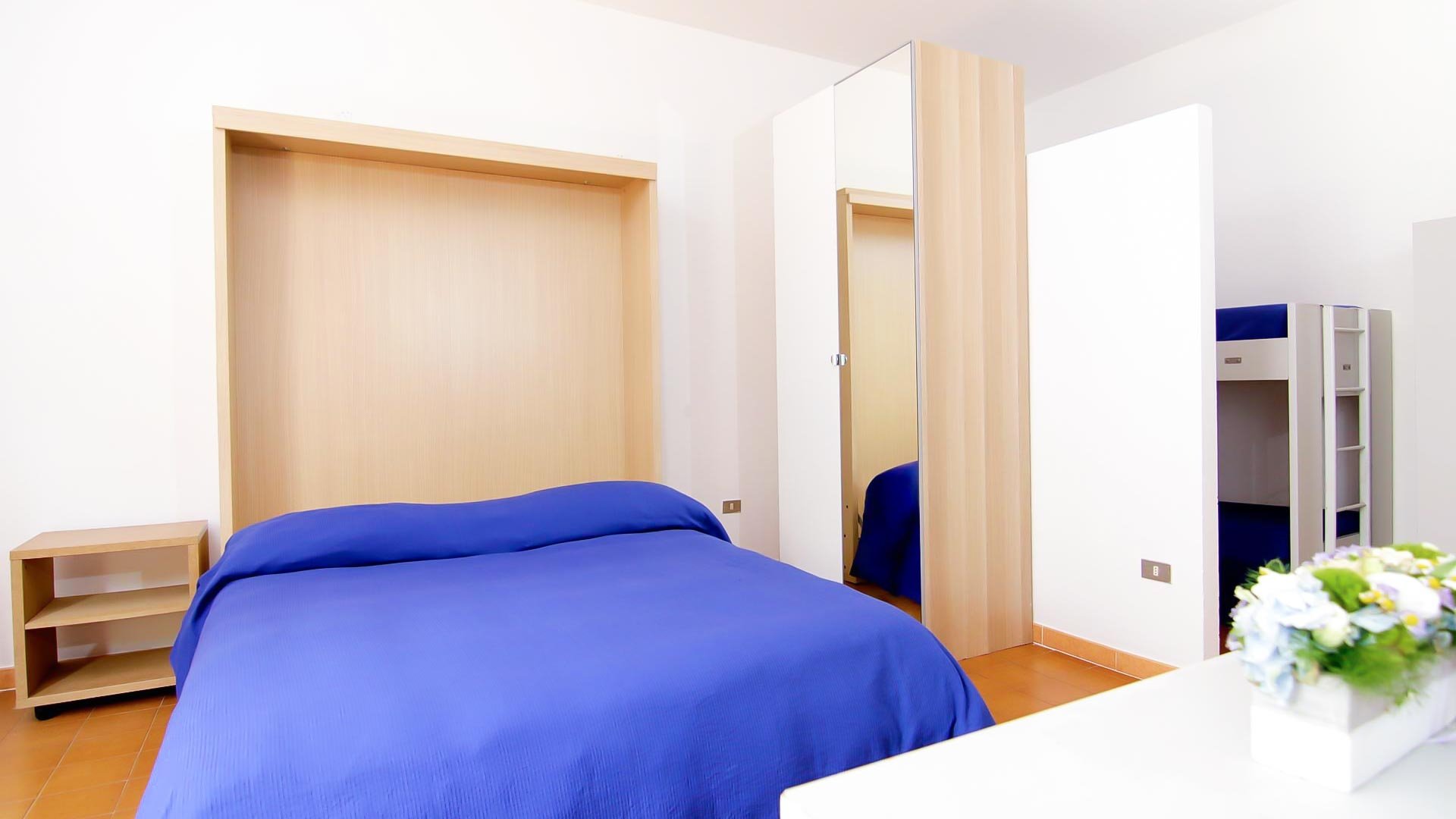 Mira Hotel