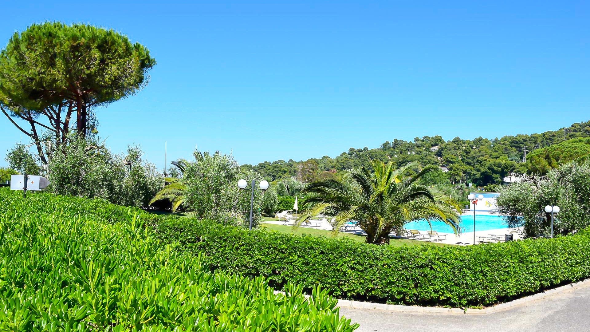 Mira Hotel