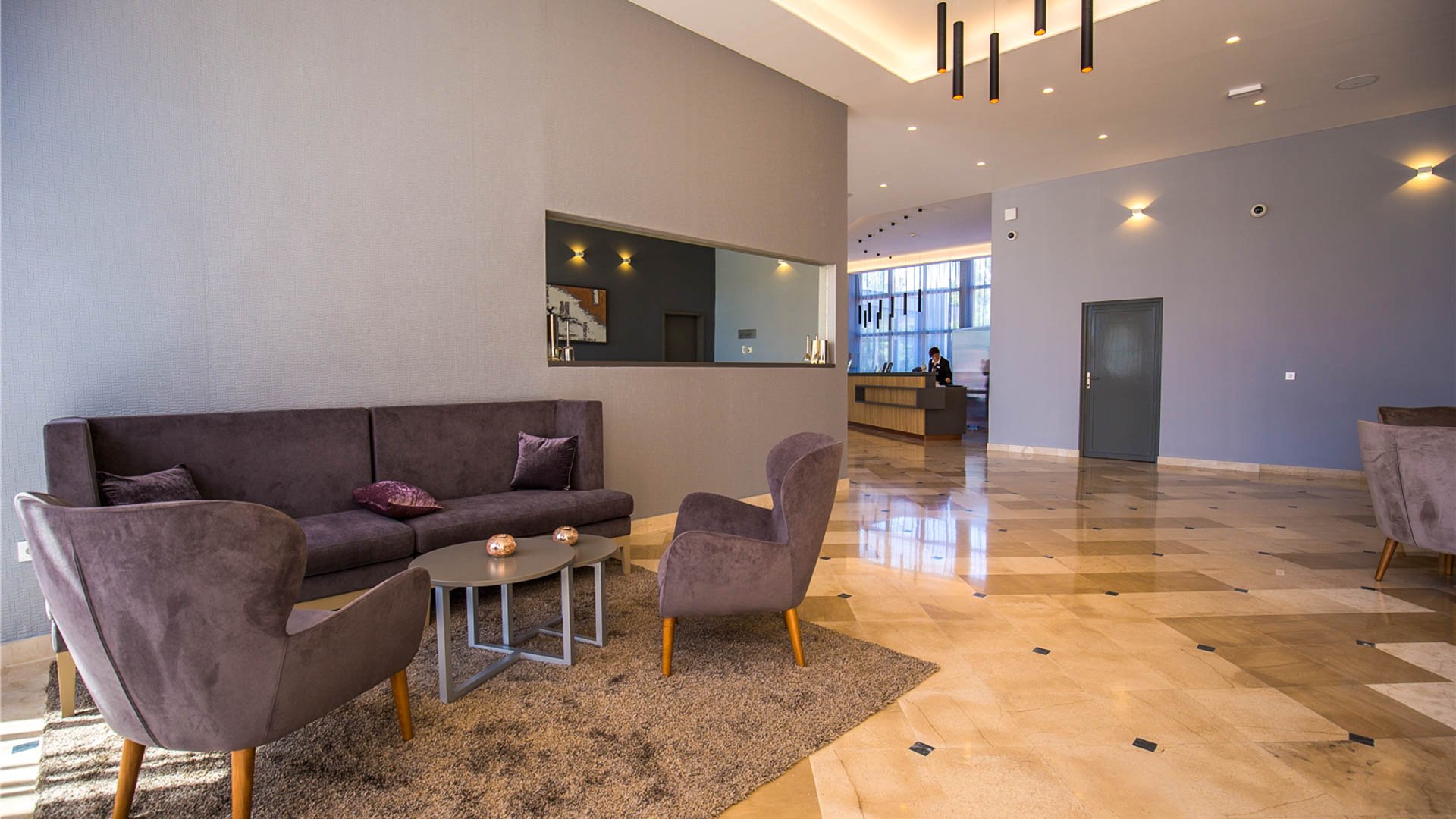 Arena Hotel Holiday
